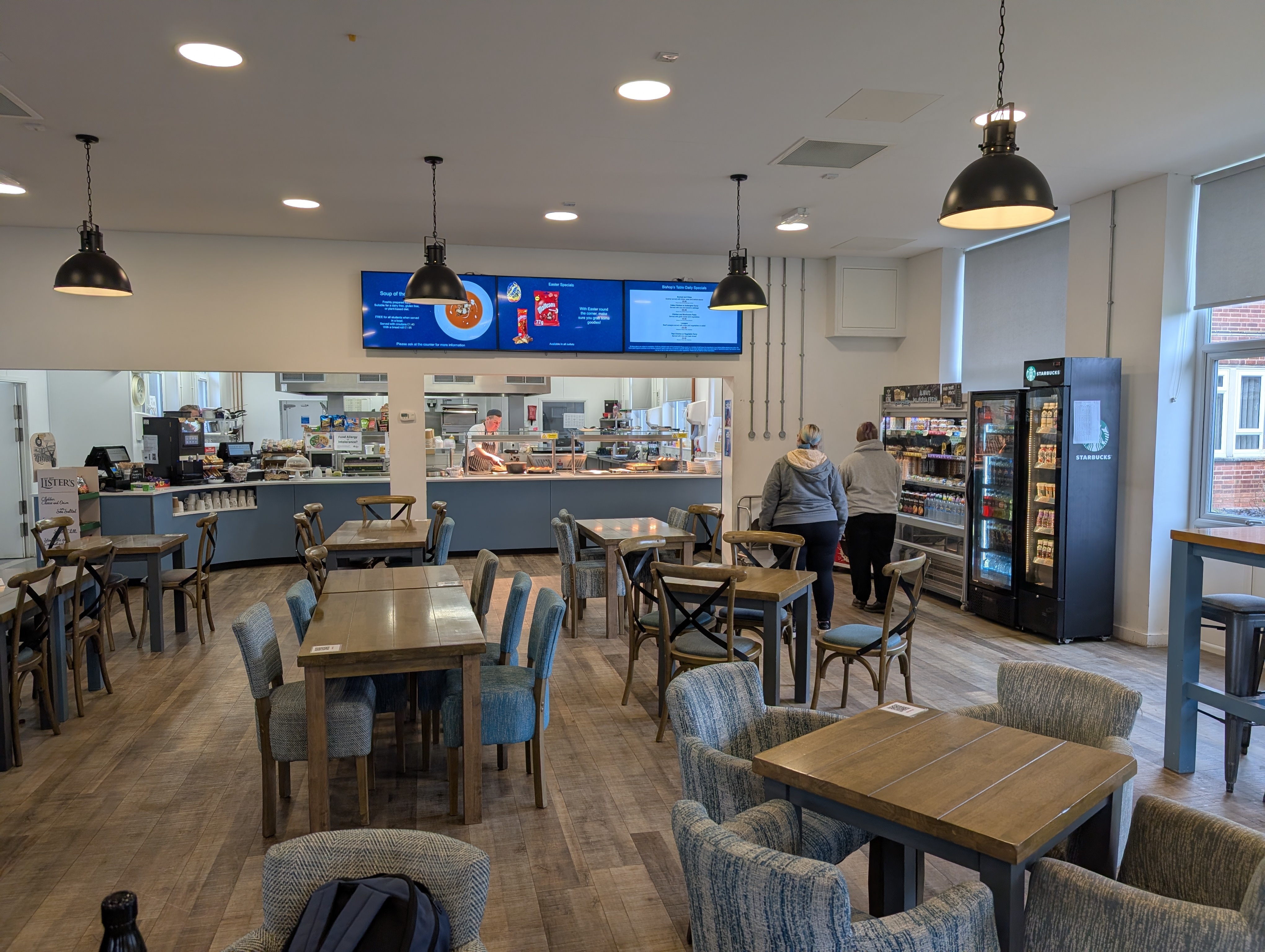 Bishops Table at Bishop Burton College 3